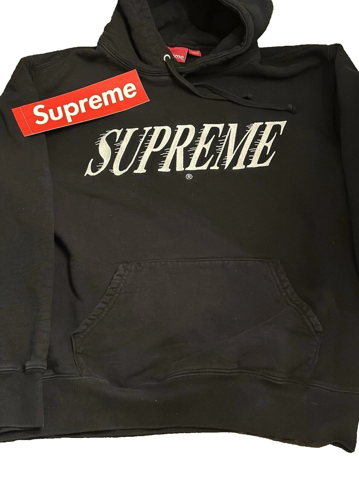 Sweat à capuche Supreme Crossover noir taille M streetwear avec autocollant
