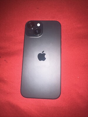 iPhone 15 With TikTok And CapCut