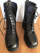 Office Women's Black Arrow Cleat Sole Hiker Boots Size 5 Brand New In Box