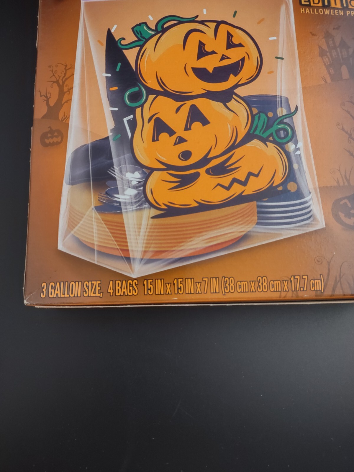 New Ziploc Halloween Trick or Treat Candy Bags Large Each Keep Safe