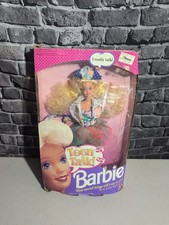 VTG Mattel 5745 Teen Talk Barbie Fashion Doll. Box Damaged. O8