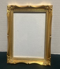 Vintage Ornate Gold Tone 5x7 Picture Frame Velvet Easel Back plus 2 Way Hanging