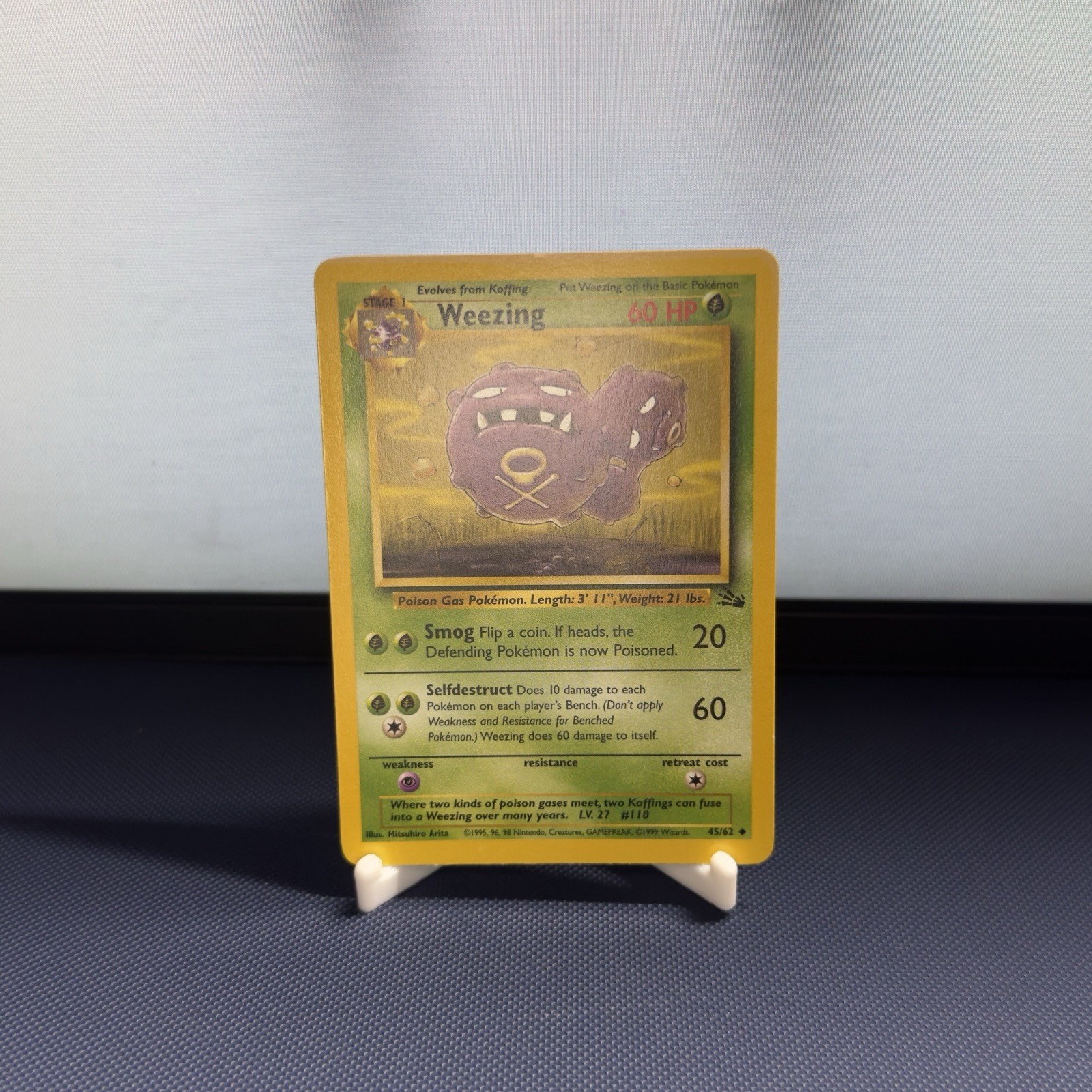 Pokemon Weezing 45/62 Fossil Set Uncommon Card, Near Mint Vintage