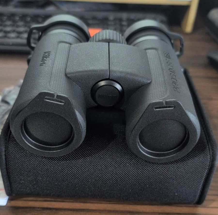 Binoculares negros a prueba de niebla impermeables Nikon PROSTAFF P3 8x30 Foto 4 de 4