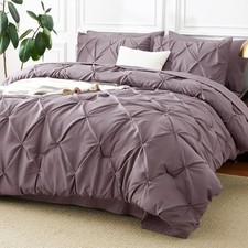 Luxurious 7-Piece Grayish Purple Comforter Set with Pintuck Design - Full Size
