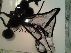 AGENT PROVOCATEUR SUPER CUTE PINK/BLACK POM POM TIE SIDE BRIEF ONE SIZE BNWOT