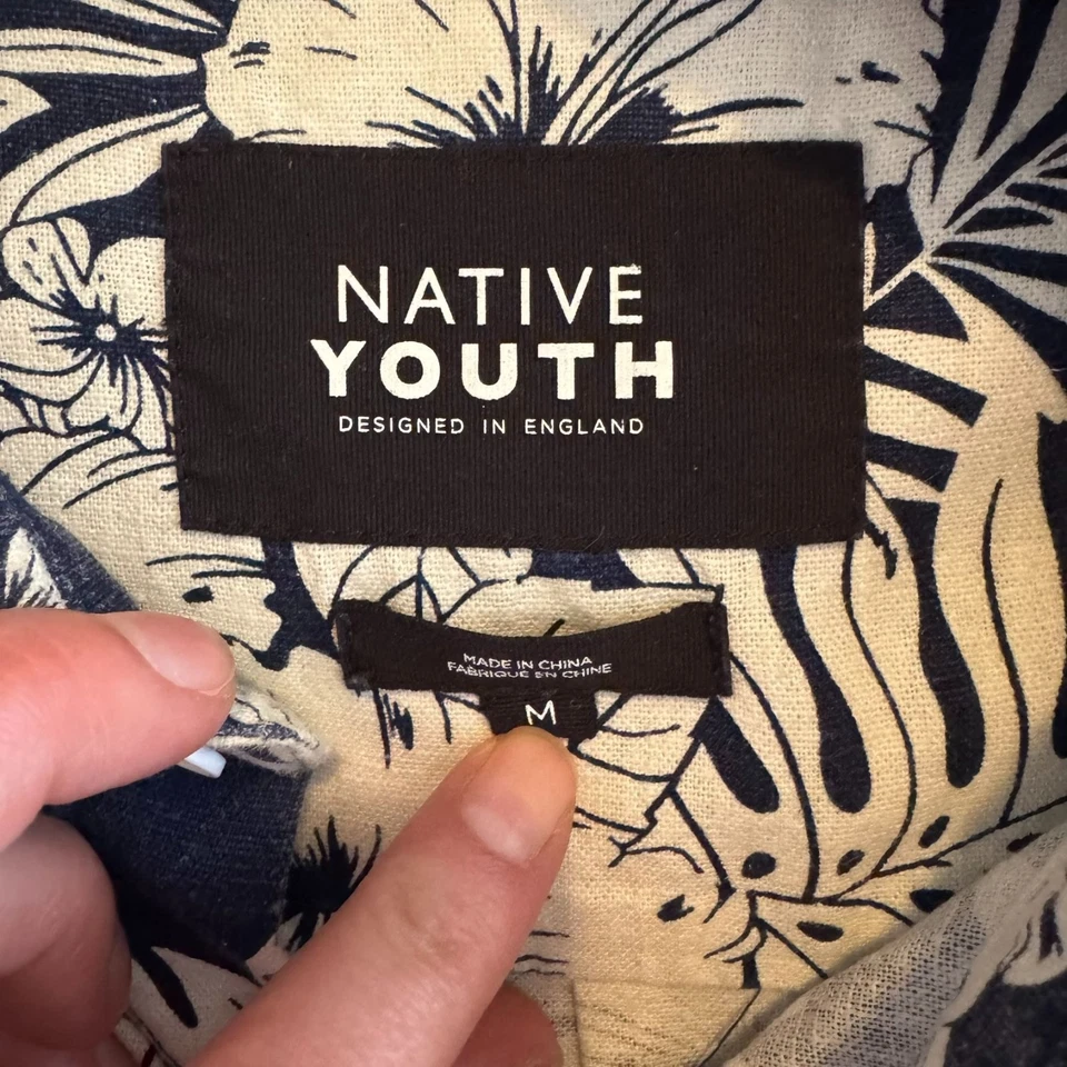 Native Youth Men's Navy Blue Hawaiian Print Short Sleeve Linen Shirt, Medium - Image 3 of 4