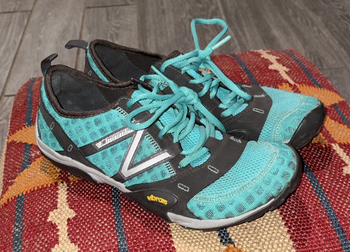 New Balance Minimus 10v1 Trail Women's Size Running Shoes