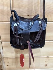 New With tags Handcrafted Tooled Leather Saddle Shoulder Bag Purse Brown