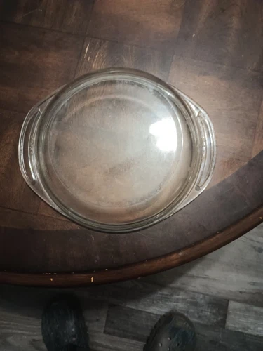 Vintage  Pyrex 684 Replacement Lid