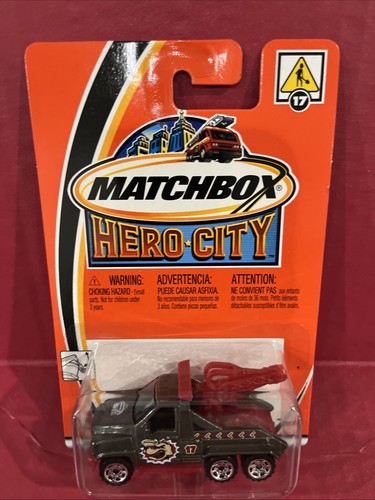 2002 Matchbox Hero City Tow Truck #17 Gray Logo! - 第 2/6 張圖片