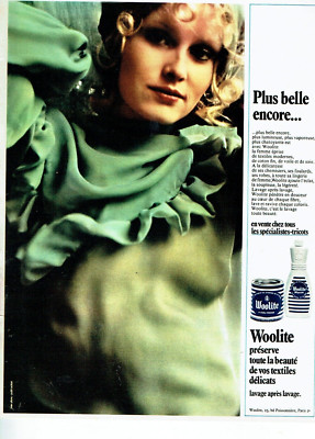 Werbung Advertising 0523 1971 Woolite bewahrt Schönheit empfindliche Textilien