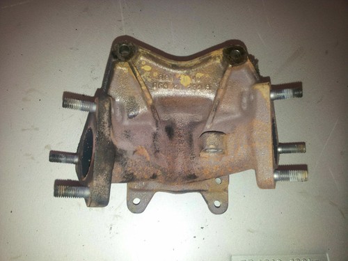 Audi A6 Avant (4B,C5) 2,5TDI KRÜMMER HALTER turbiene AKE Abgaskrümmer