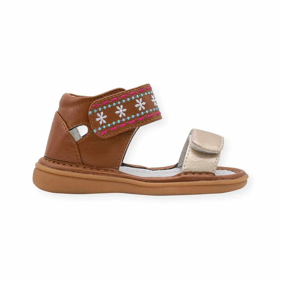 Sandalia chirriante Wee Squeak Aria para niños pequeños talla 3-12 Foto 2 de 4