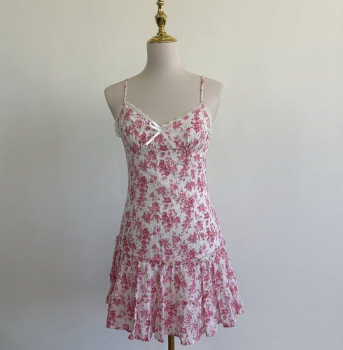 Isabelle's Cabinet Pink & White Floral Lace Trim Chemise Dress V-Neck M