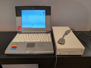 Apple Powerbook 520 AppleCD 300e Plus Inkl. Zubehör