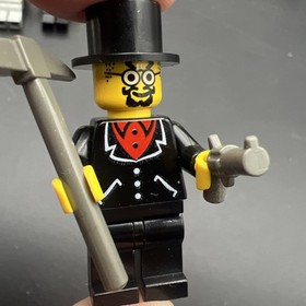 LEGO Adventurers Treasure Raiders 5909/5948/2879 w/ Mummy Storage Case COMPLETE