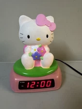 Vintage Sanrio HELLO KITTY PINK ALARM CLOCK Flowers Night Light GC Works!