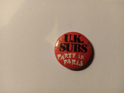 U.K.Subs -   Button   ( 70 ´s Style )-...--b
