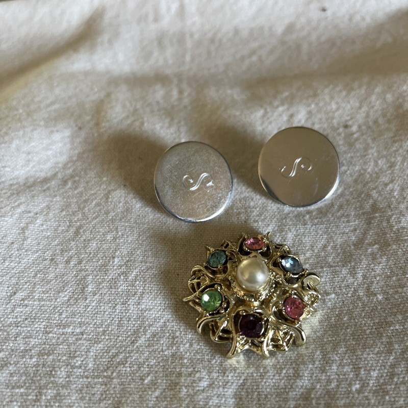Necklace Plus 2 Clip On Earrings