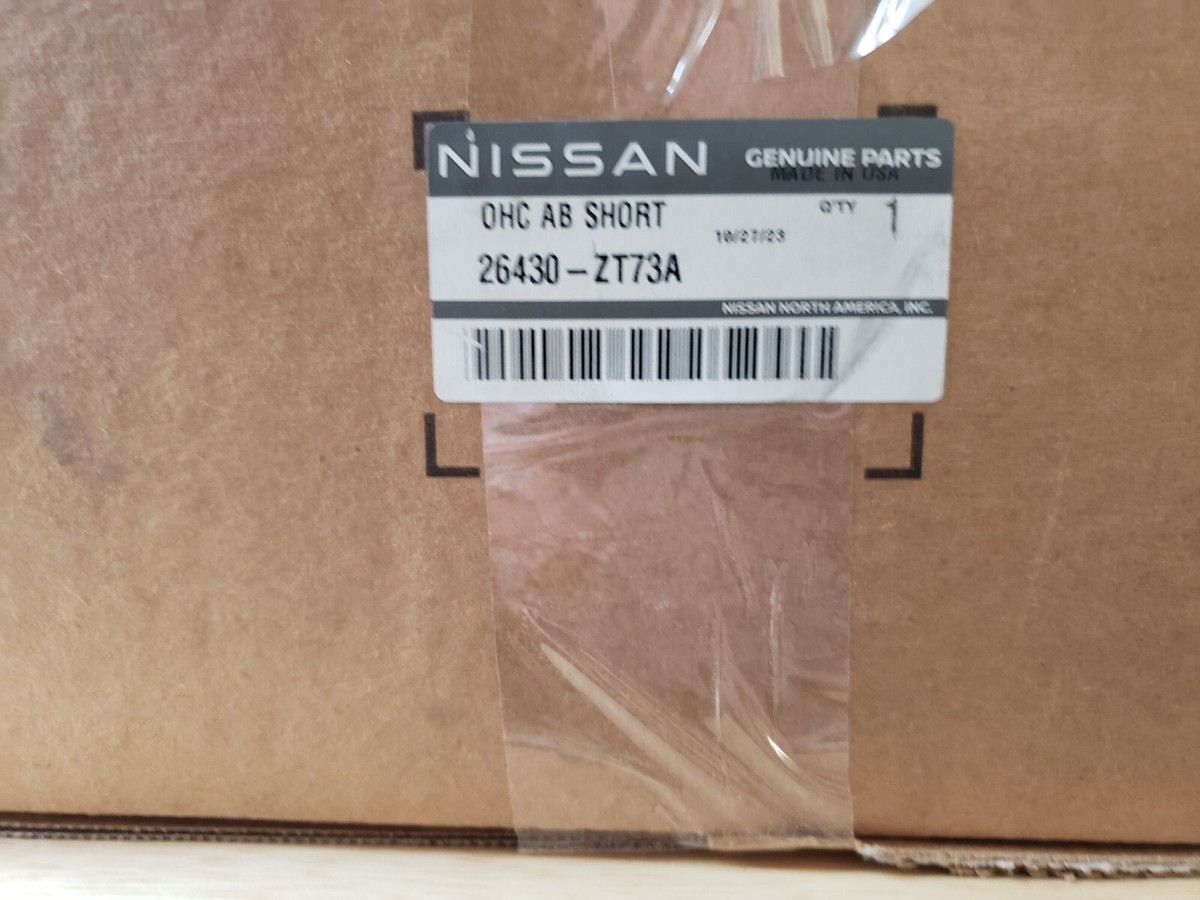 Nissan OEM 09-15 TITAN Interior-light Lamp ASSY 26430ZT73A for