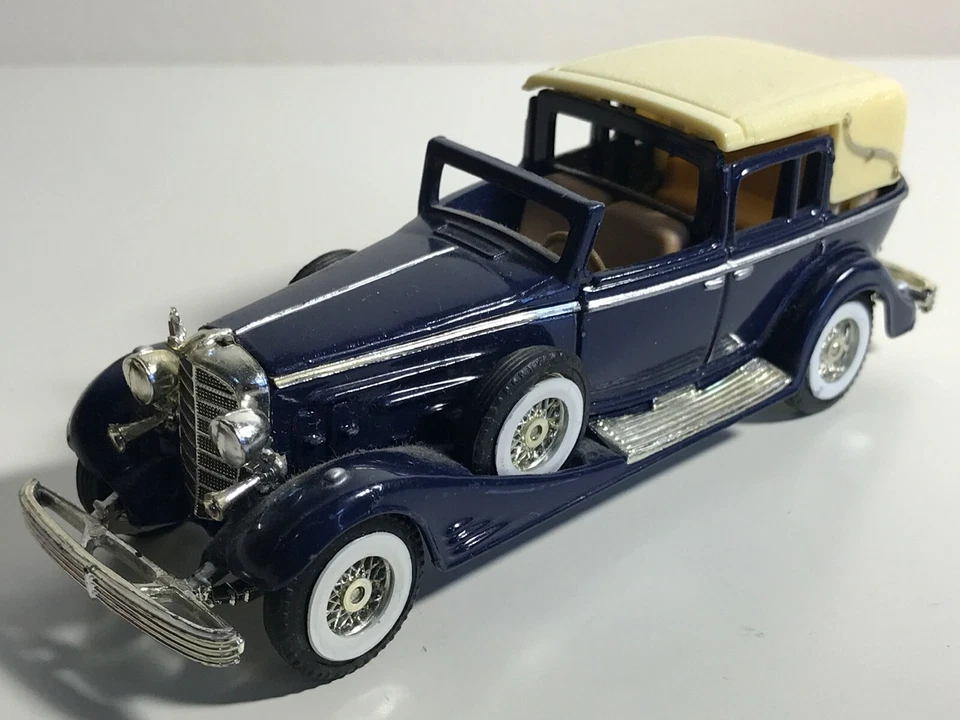 Matchbox Models Of Yesteryear 1933 Cadillac Diecast Car - Image 2 of 4