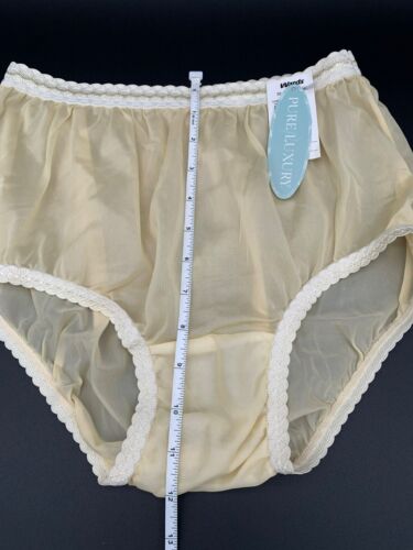 Vtg Warners Pure Luxury Sheer Silky NOS Gusset Nylon Granny Panties Sz 10 - Picture 12 of 13
