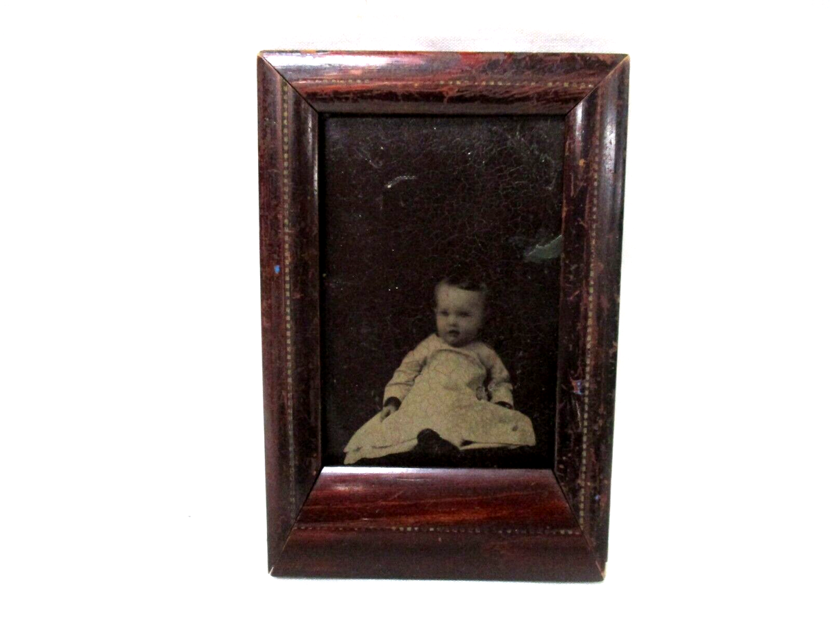 Tintype photo of three children, late 1800s Tintype photo of three children, late 1800s