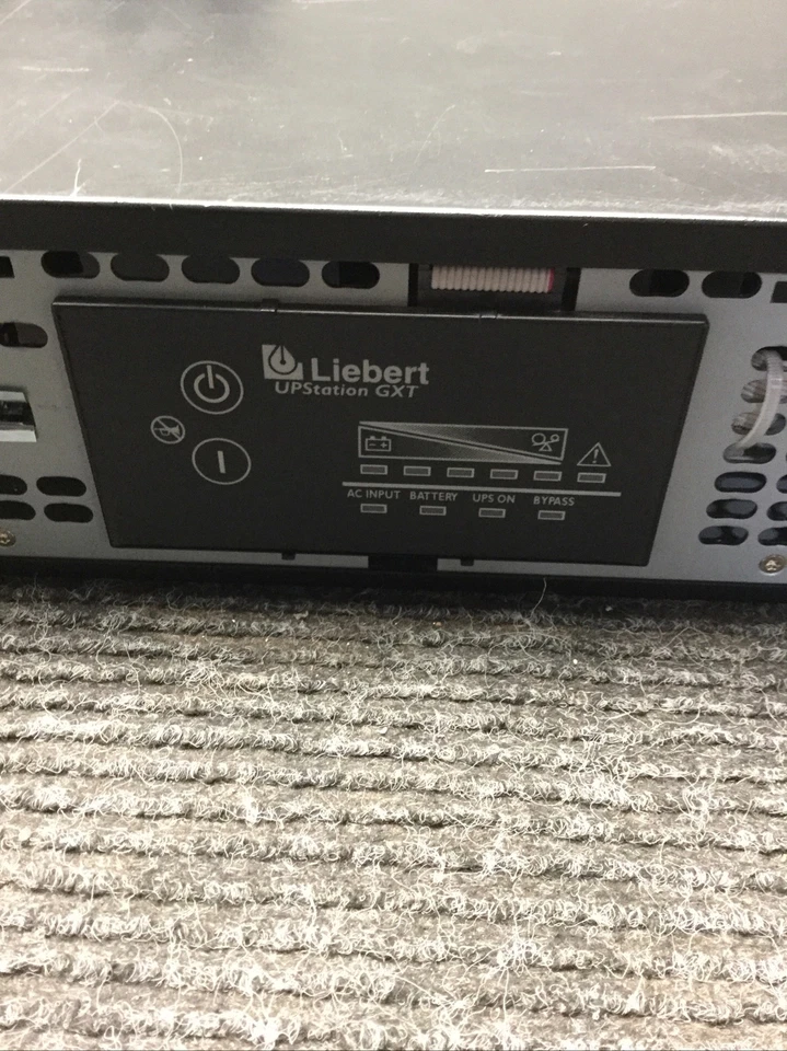 *FOR PARTS* LIEBERT ONLINE UPS 2000VA GXT2-2000RT120 (No Battery, Tray, Bezel) - Image 3 of 4