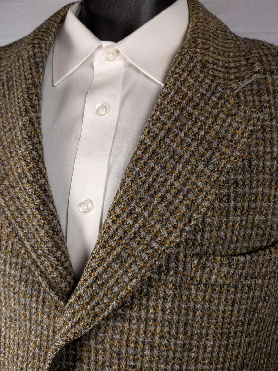 25+ Harris Tweed Three-Button Wool Suits & Blazers for Men for