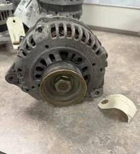 110A Alternator For Nissan Murano Maxima Infiniti I30 I35 3.0 3.5 1995-07 13826