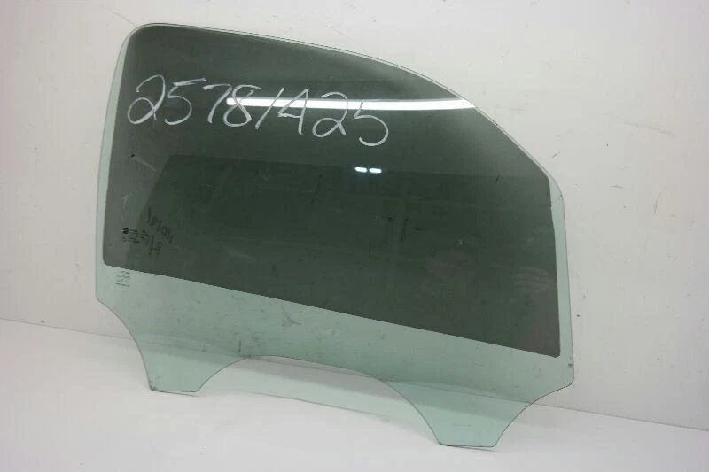 2006-2011 CHEVROLET HHR Passenger Right Front Door Glass 1460259 - Image 3 of 4