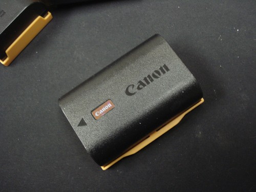 Genuine OEM Canon LP-E6NH 7.2V 2130mAh 16Wh Lithium-Ion Battery - 4132C002