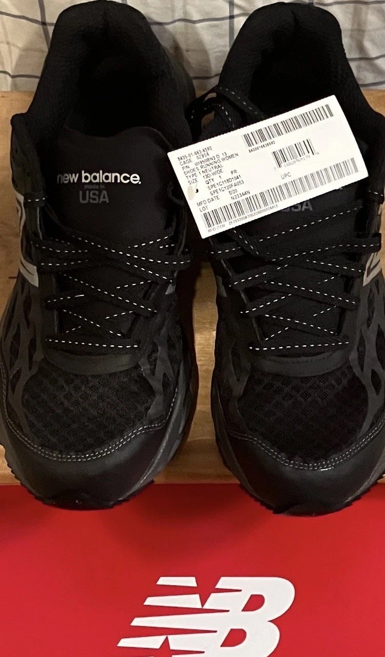 Brand New Vibram New Balance USA MODEL Size 13 Women’s Cross Training Shoe