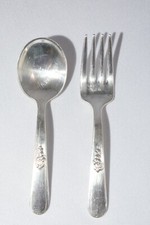ANTIQUE HOLMES AND EDWARDS SILVER PLATED BABY FORK AND SPOON SET 4"