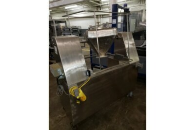 .75 CU FT BLENDER STAINLESS STEEL