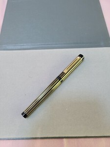 Sheaffer Targa, White Dot, Regency Stripe Roller Ball pen, made in USA: