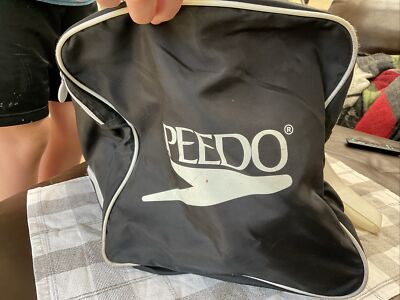 SPEEDO EQUIPMENT MESH BAG - Personal Swimming SPEEDO EQUIPMENT MESH BAG - Personal Swimming