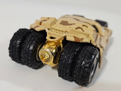 Mattel Hot Wheels 2011 Batman Begins Tumbler Tanque Camouflage BCJ76 - Picture 3 of 5