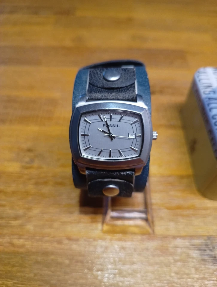 Fossil Uhr Vintage Herren, JR3372, neue Batterien, Box, LEDERBAND  - Bild 1 von 4