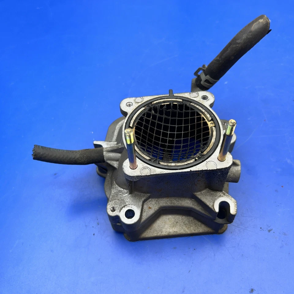 Toyota Sienna 2004-2006 cuerpo del acelerador espaciador conector adaptador de admisión de aire OEM Foto 2 de 4