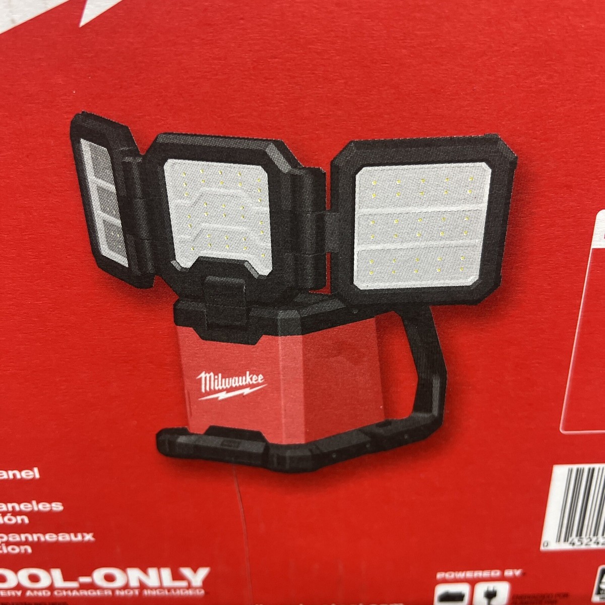 BRAND NEW Milwaukee M18 2368-20 Dual Power Triple-Panel Flood