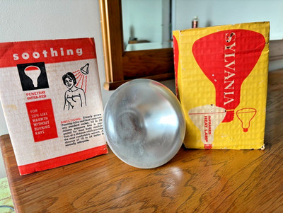 3 Infrared light therapy bulbs