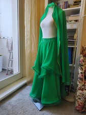 Bauchtanz  Rock +  Schleier.  Größe s/m,  Farbe grün Rocklänge ca. 90 cm.