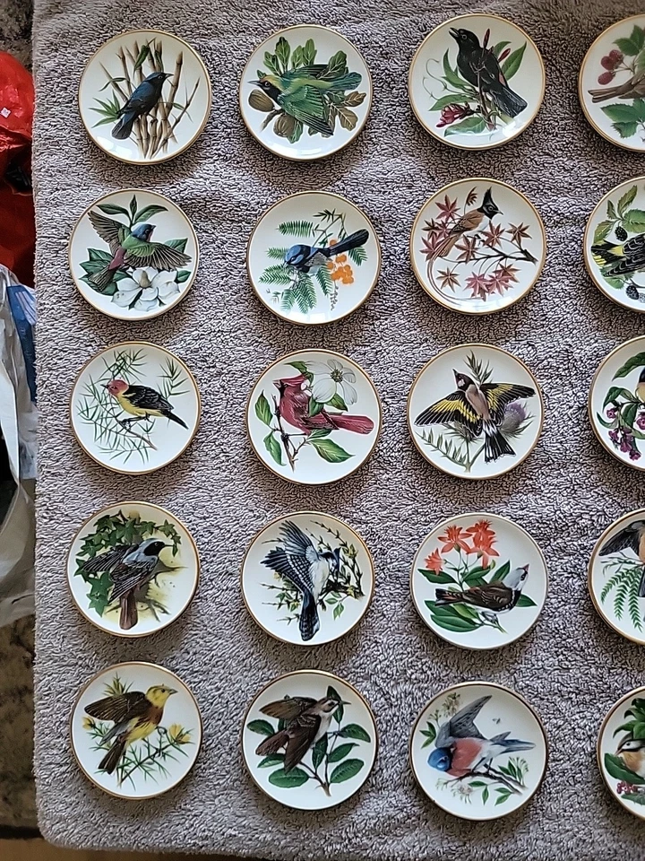 Franklin Porcelain Songbirds of The World Mini Plates Set of 25 Colin Newman - Image 2 of 4