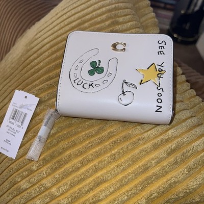 Coach Chalk Doodles ESSENTIAL SKETCH PRINT BILLFOLD WALLET Outside Zip Pocket