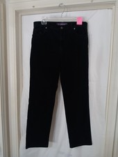 Gloria Vanderbilt Women's Amanda high-rise straight-leg corduroy pants size 12.
