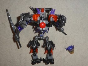 LEGO BIONICLE SKULL BASHER HERO FACTORY 70793 FIGURE W MASK HOOK AXE 2015