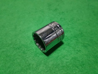 Halfords 30mm 1/2'' drive 12 point shallow chrome vanadium socket *FREE SHIPPING*
