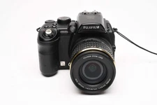 Fujifilm S9600 9MP Digital Point&Shoot camera, manual, hood, Sharp!